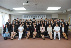 教員、研修生全員で記念撮影