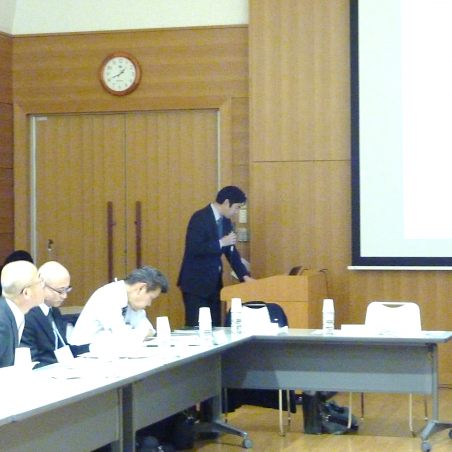 成相圭二　学生･留学生課課長補佐による講演