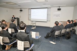 ふくい地域創生アワードの表彰を受けた学生による活動内容報告