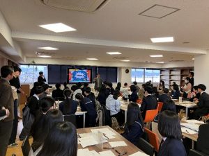 STEAM授業のワークショップの様子