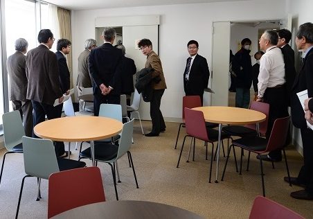 留学生宿舎「牧島ハウス」を見学