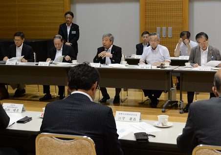 北陸経済連合会との懇談の様子