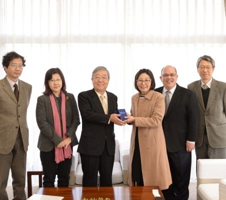 学長表敬訪問の様子