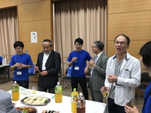 昼食懇談会の様子5