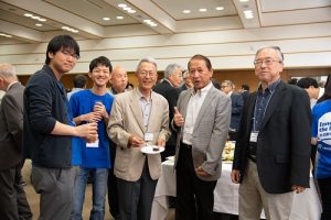 昼食懇談会の様子4