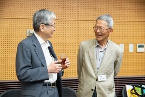 昼食懇談会の様子10