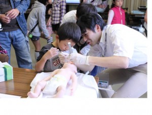 一日産科医体験コーナー