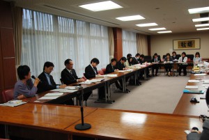 コメントする近森講師